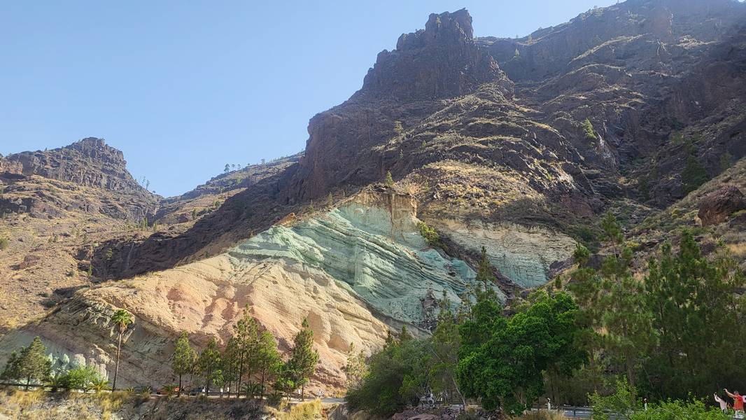 Los Azulejos de Veneguera